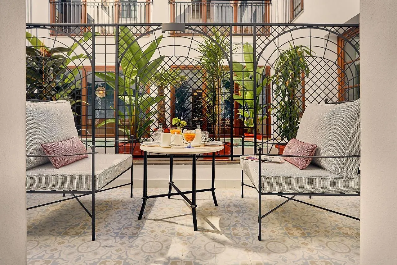 Seda Club Hotel - Small Luxury Hotels Granada